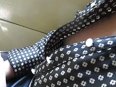 Geschoren lesbische seksfilms lul krijgt het op met een blondine met grote borsten