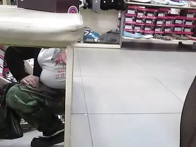 Sexy vixen verliest haar gratis seksfilm 123 kleren