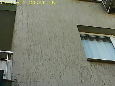 Brunette gratis seksfilm zit op een harde lul