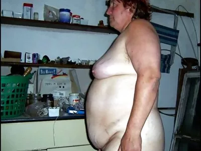 Super geile blonde seksfilm gratis engel masturbeert