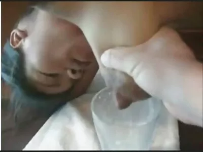 Mooie rijpe geblinddoekte vrouw vermaakt zich met man en maakt gratis seksfilm deze hete zelfgemaakte video