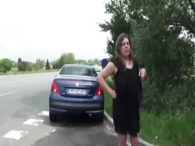 Verrukkelijke blondine zuigt een dong vlaamse seksfilms en berijdt het