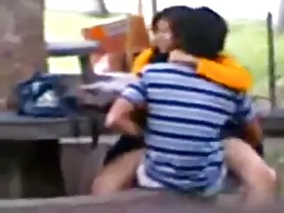 Gebruinde en free seksfilms donkerharige babe zuigt lul
