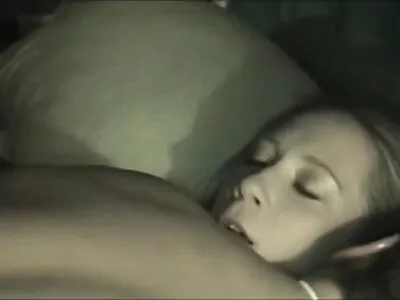 Rijper stel seksfilm gratis wordt dartel en neukt hardcore