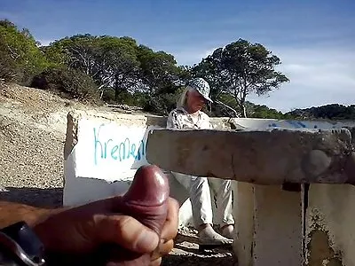 Bochtige tiener zuigt op een volwassen gratis lesbische seksfilms pik.